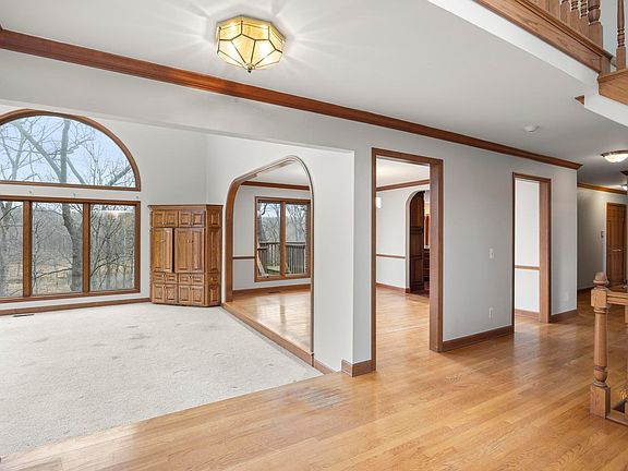 5th image of 1260 Silverbell Rd