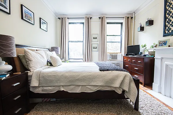 Rented by Twyford Real Estate | media 31