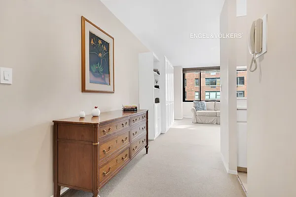 Sold by Engel & Völkers New York City | media 4