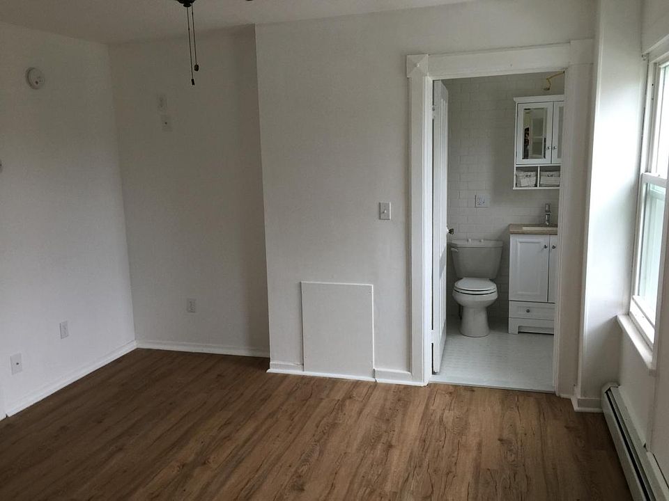 2nd image of 317 1st Ave APT 4