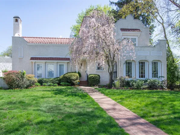 228 Hudson Street, Pelham, NY 10803