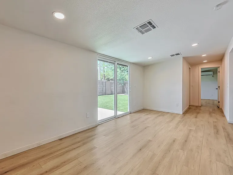 727 E Vista Del Cerro Dr — Photo 20