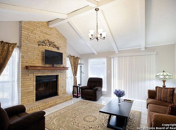 3rd image of 5714 Larkdale Dr
