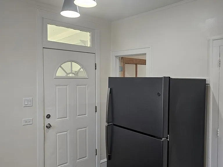 6152 S Kolin Ave — Photo 18