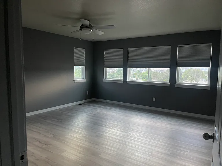 1637 Valley Oak Ct — Photo 16