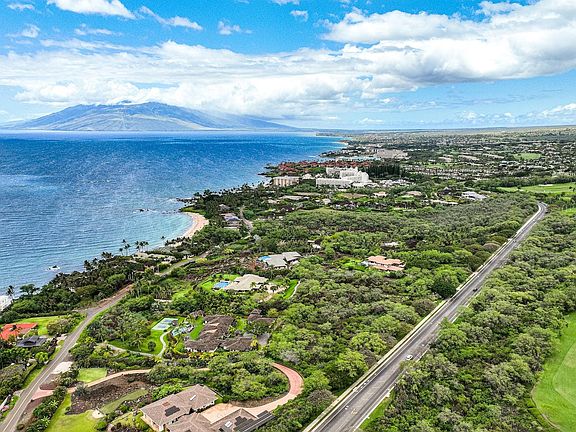 2nd image of 4520 Makena Alanui Rd