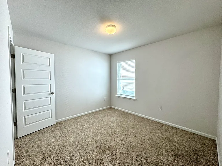 4081 Brighton Blvd — Photo 5