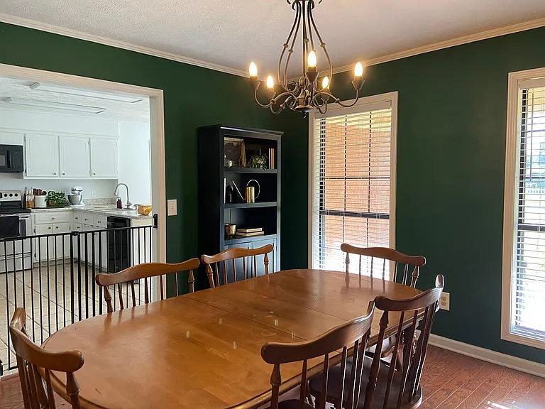 16 N Chestnut Dr — Photo 5
