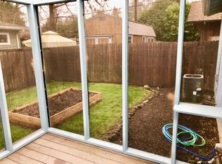 1025 L St, Springfield, OR 97477