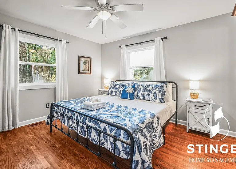 907 Belleview Cir W — Photo 24