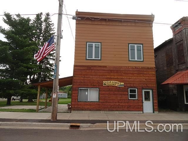1st image of 204 S Cedar St