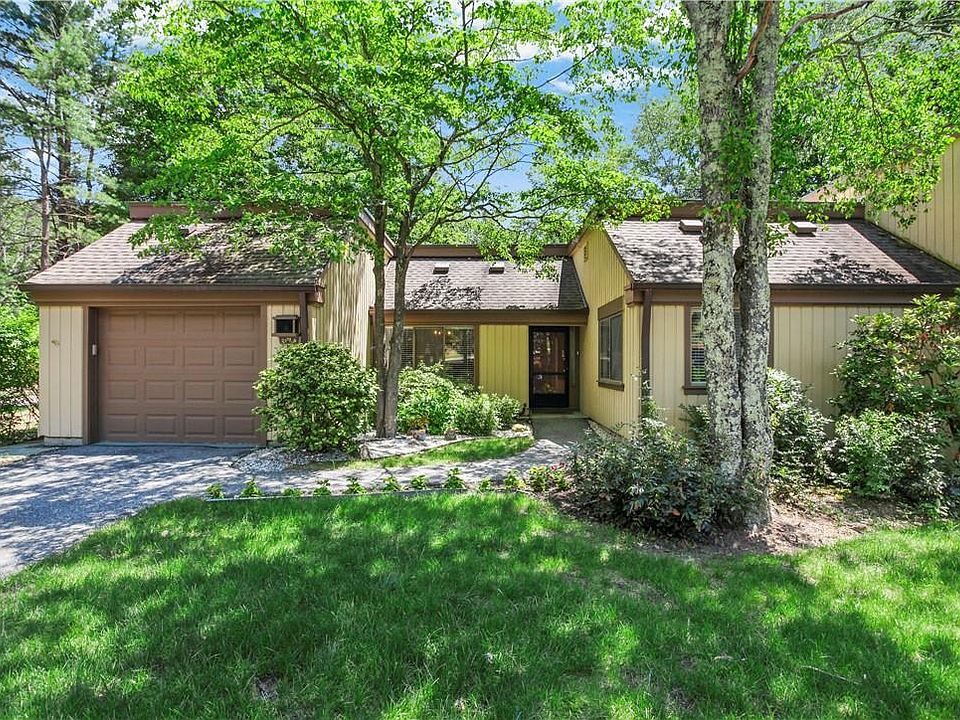 1st image of 267 Heritage Hills #A