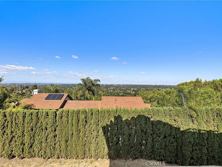 11393 La Vereda Dr — Photo 37