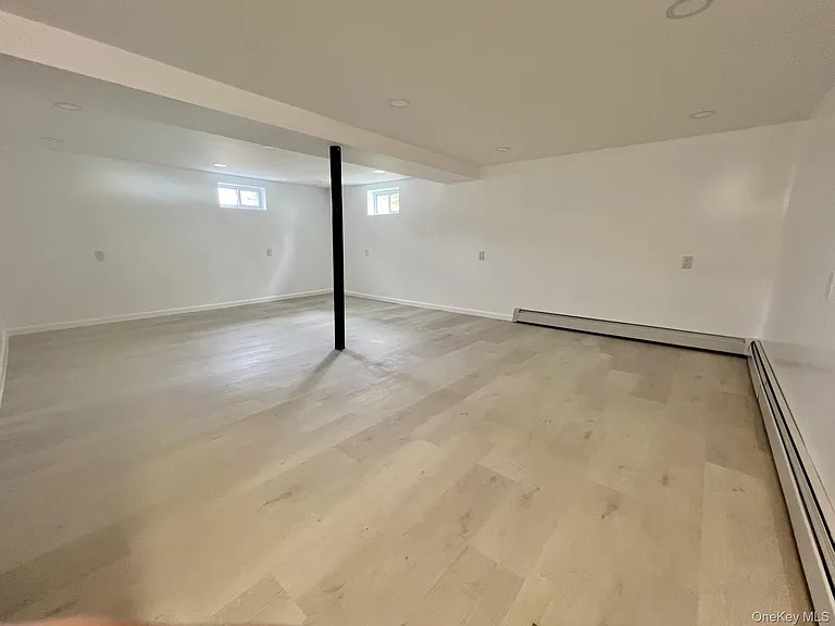 33 Cherry Ln — Photo 12