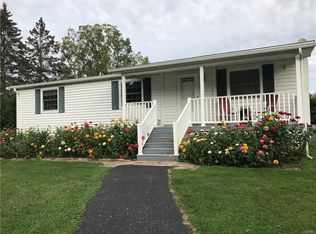 716 Rowlee Rd, Fulton, NY 13069