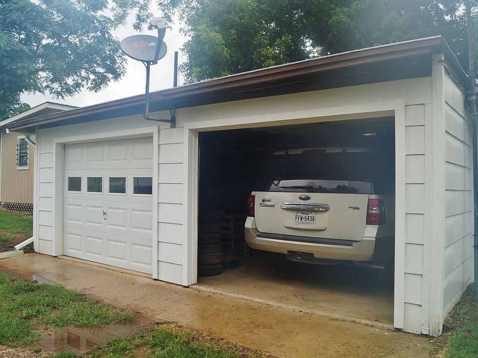 1st image of 14304 W Highway 90a