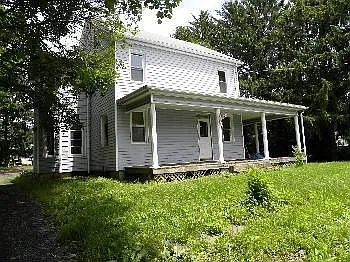 441 Delp Rd photo 1