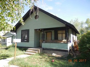 613 Bradley St, Laramie, WY 82072