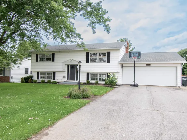 420 Drake Rd, Kendallville, IN 46755