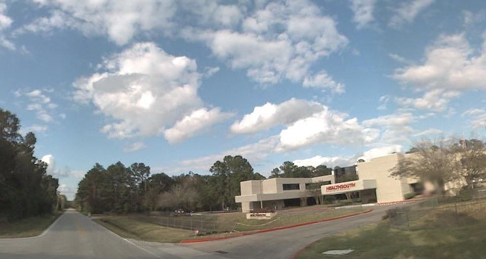 1st image of 17491 Red Oak Dr