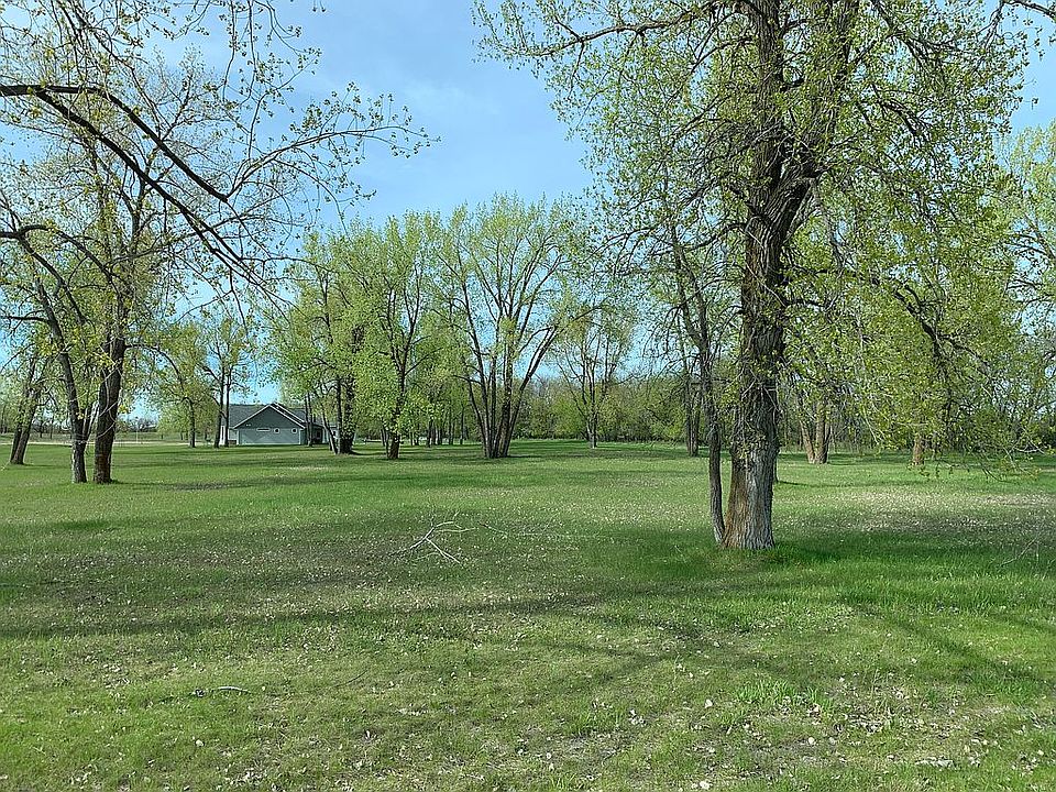 1st image of Great Deer Dr NE