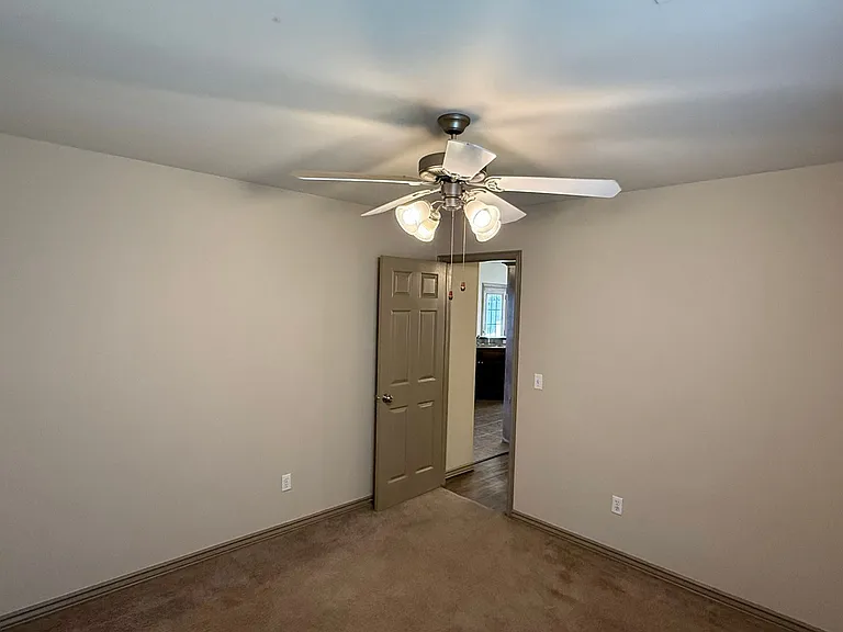 2145 Scissortail Landing Dr — Photo 13