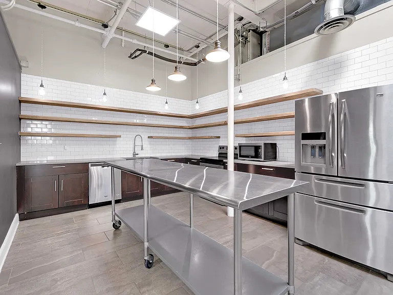3363 E Commerce St #101 — Photo 9