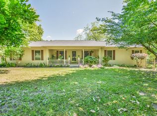 566 Auburn Rd, Auburn, GA 30011