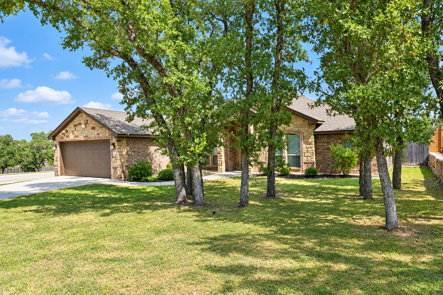 3220 Twin Ridge Dr, Belton — Photo 2