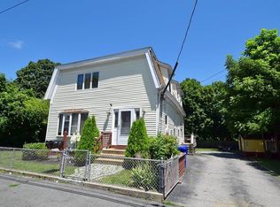 40 E Walnut St, Taunton, MA 02780