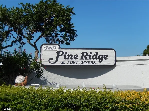 4681 Lakeside Club Blvd APT 4, Fort Myers, FL 33905