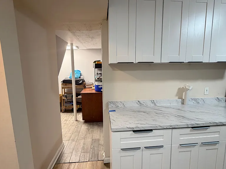 301 S Fillmore St #BASEMENT — Photo 13