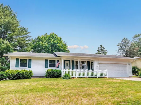 1220 S Park St, Shawano, WI 54166