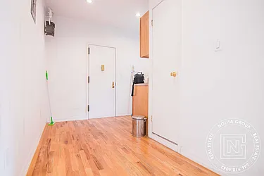 Rented by Nolita Group