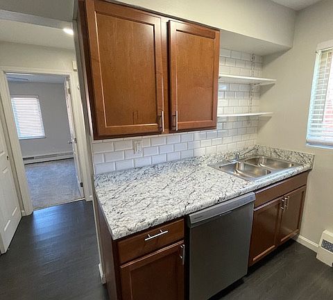 4th image of 1192 Cedar Ridge Ln #13