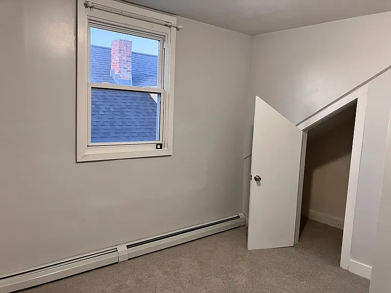 142 W Clifford St #3 — Photo 21