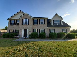 1389 McKinsey Rdg, Loganville, GA 30052