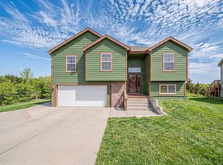 1817 Carmen Ct, Junction City, KS 66441