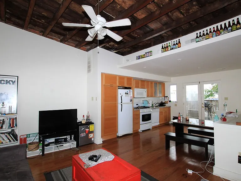 2911 W Girard Ave #2 — Photo 2