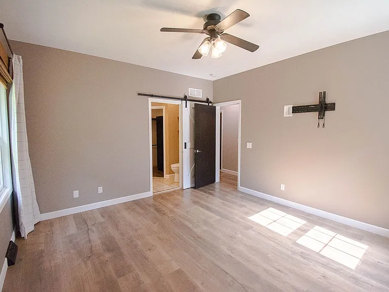 2107 Ponderosa Dr SW — Photo 14