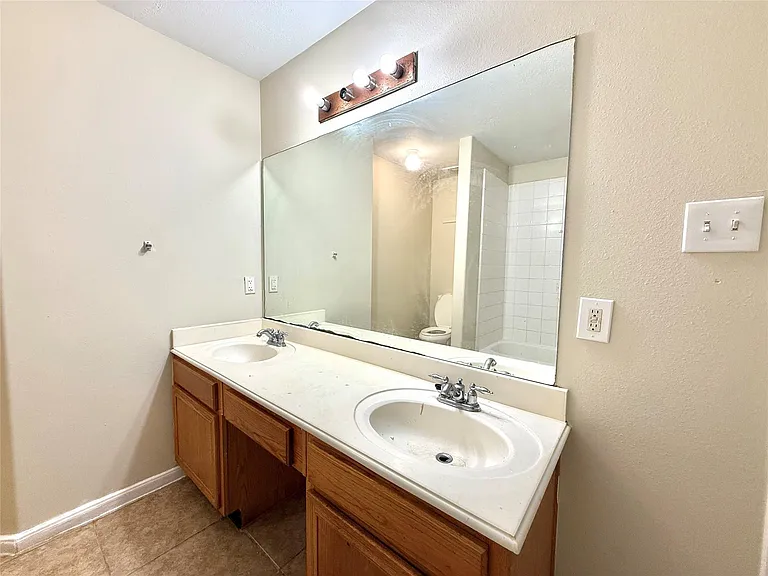 13706 Audra Ln — Photo 12