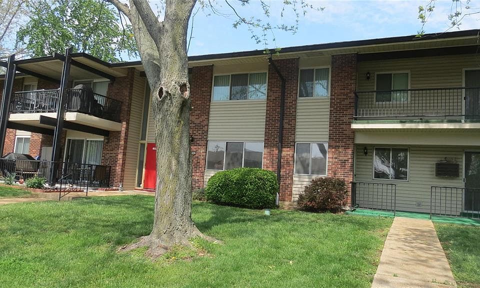 1st image of 9965 S Bunker Hill Dr #D
