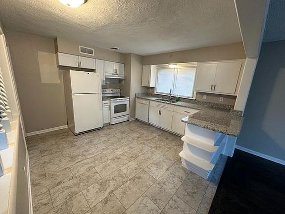 2nd image of 10155 W Cleveland Ave #10155