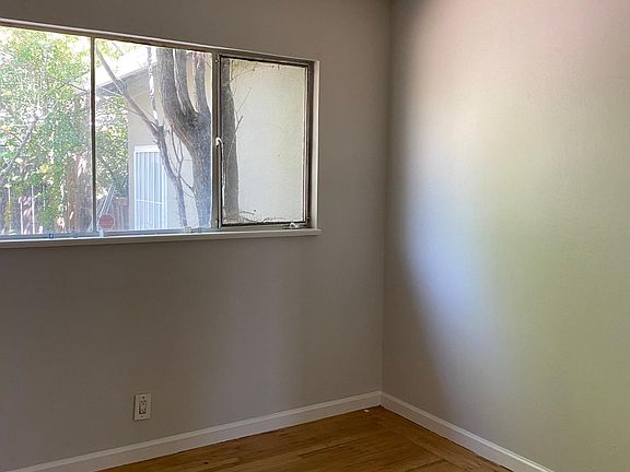 5th image of 2051 Keith Way