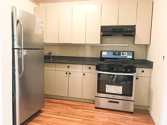 Rented by RES New York | media 14