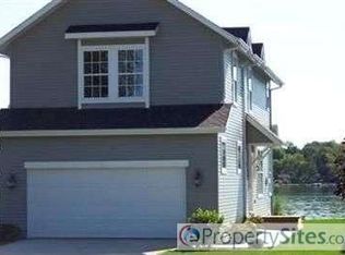 68687 Oak Spring Rd, Edwardsburg, MI 49112