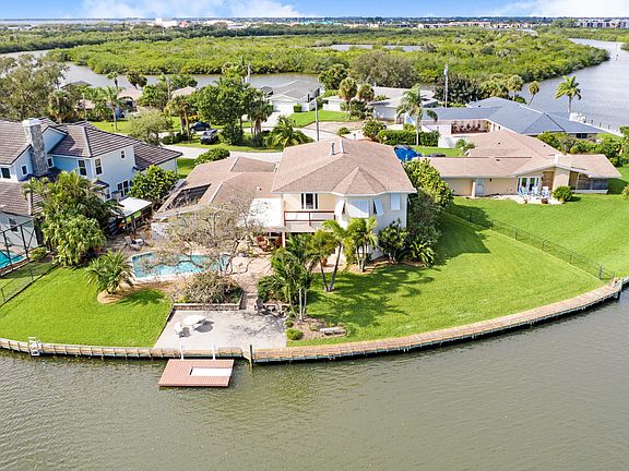 2nd image of 61 Danube River Dr