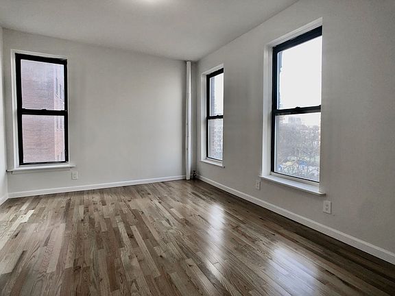 3rd image of 401 E 68th St APT 5B
