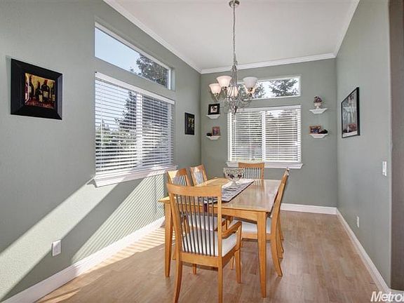 4th image of 8955 Beckington Dr