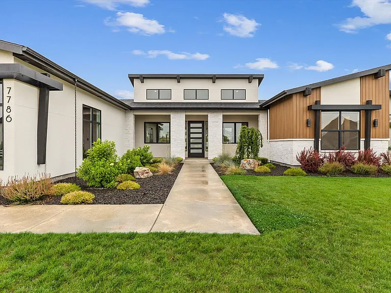 7786 W Diamond Lake Dr — Photo 4